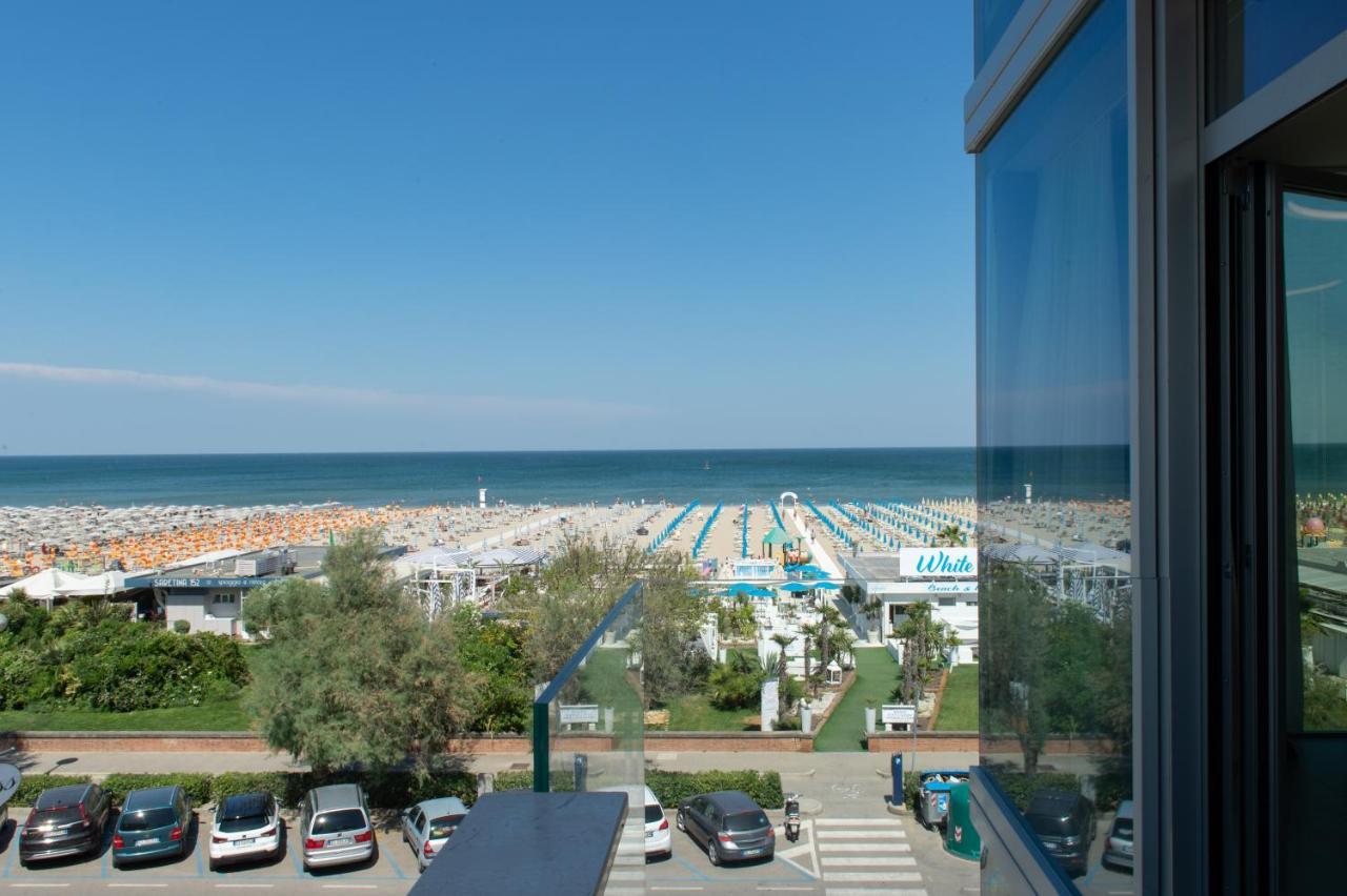 Hotel Commodore Cervia Eksteriør billede