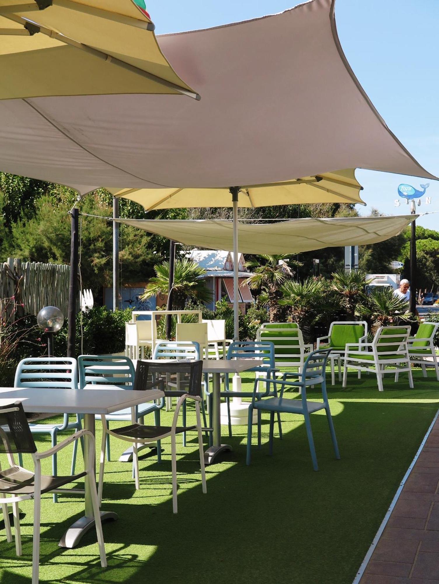 Hotel Commodore Cervia Eksteriør billede